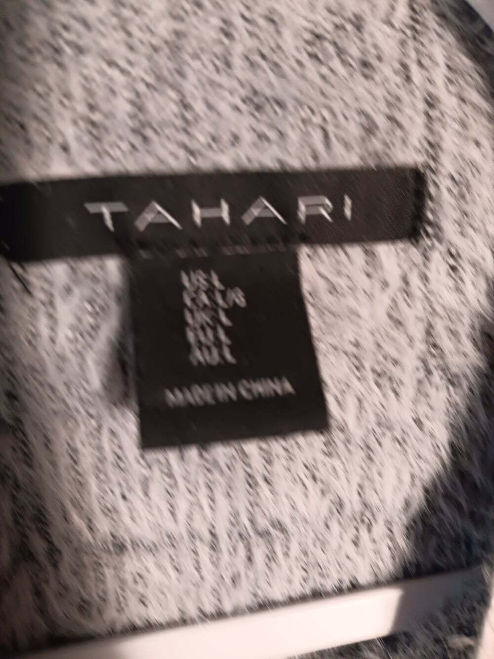 Tahari Mock Neck Fuzzy Light Pink Gray Plaid Large Sweater - Picture 2 of 6
